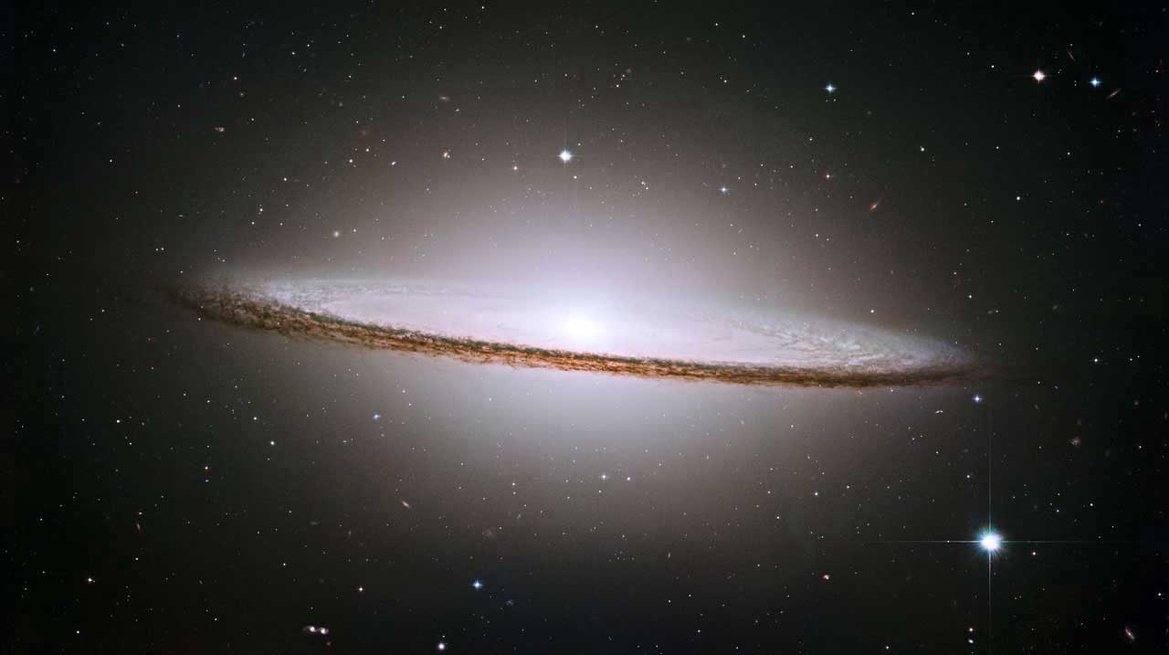 The Sombrero Galaxy Paint by Diamonds Kit