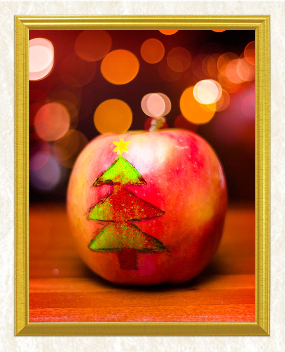 Christmas Tree on Apple DIY Diamond Painting