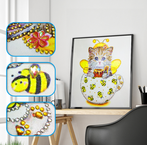 Honey Bee Kitten - Special Diamond Painting