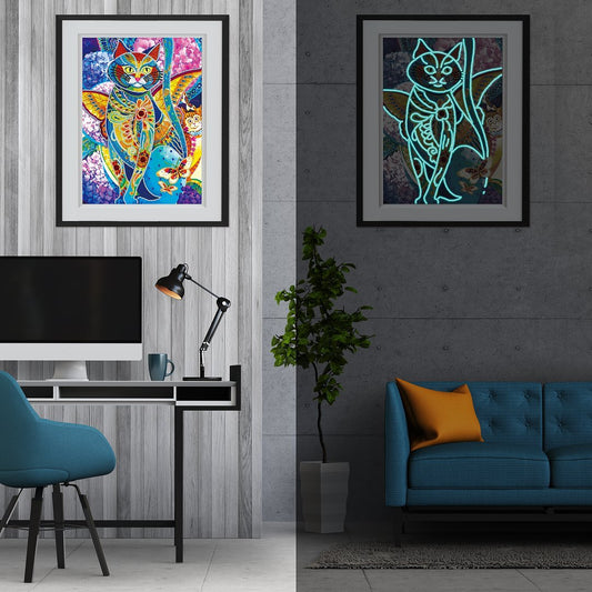 Glow in the dark Cat Special Diamond Painting