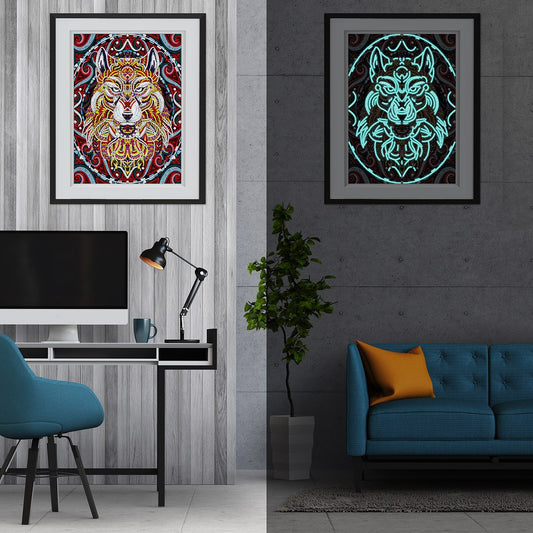 Glow in the dark Luminous Wolf Special Diamond Painting